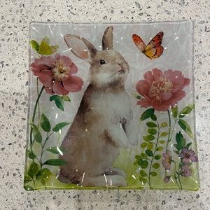 EUC Vintage Floral Bunny Decorative Glass Dish